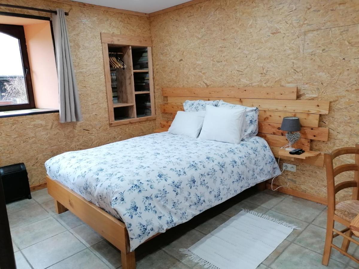 Couettes Et Picotin Bed & Breakfast Durbuy Bagian luar foto